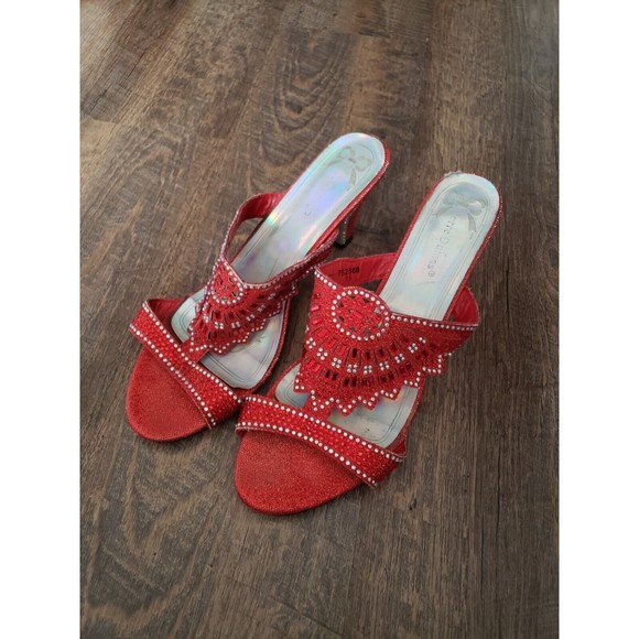 Pierre Dumas Shoes - Pierre Dumas Womens Sz 11 Red Beaded Summer Heeled Sandals